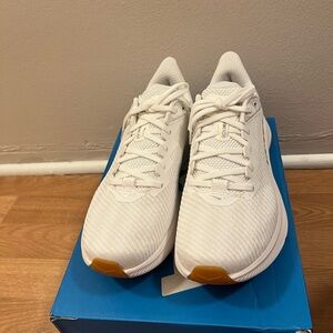 HOKA Women’s Solimar Running Shoes – White, Size 11B (New with Box)
